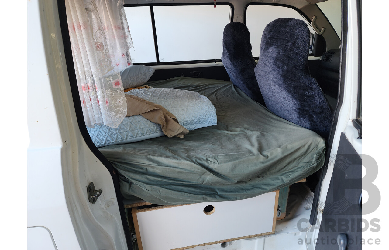 5/2006 Suzuki APV  GD 4d Van White 1.6L