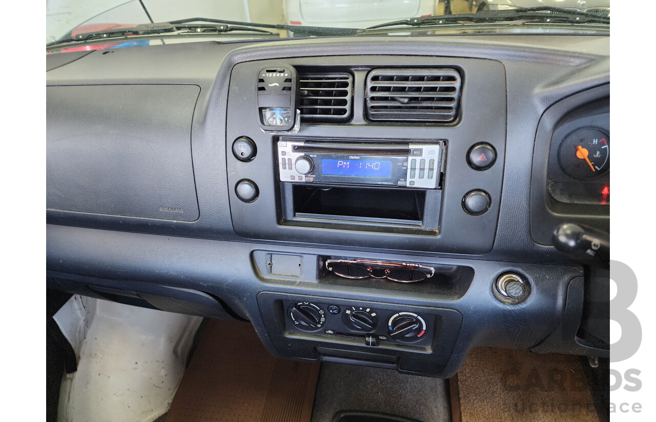 5/2006 Suzuki APV  GD 4d Van White 1.6L