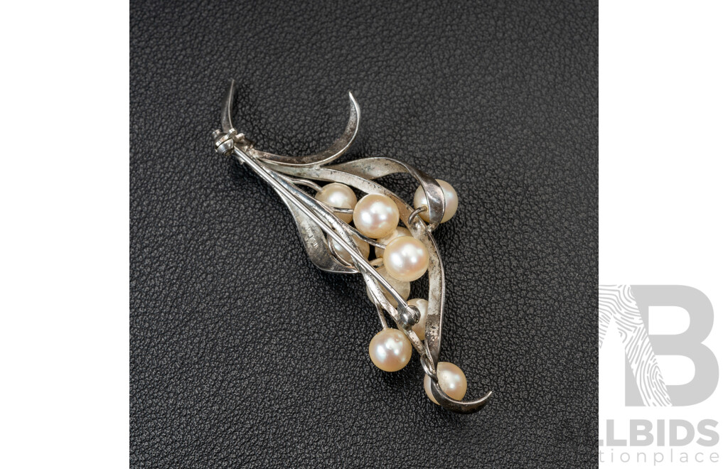 Vintage Sterling Silver Akoya Pearl Brooch, 65mm, 10.0 Grams