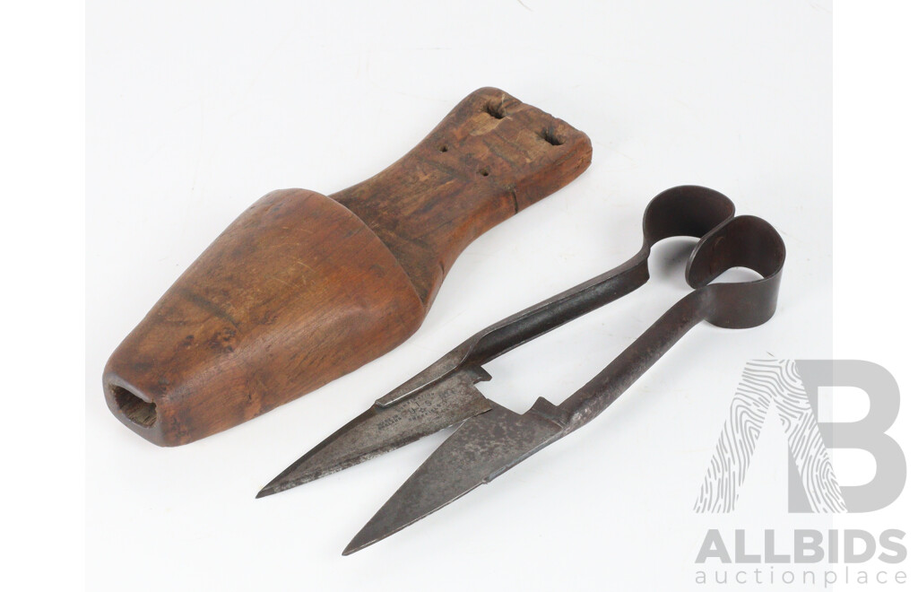 Pair of Vintage Comnbination Metal Hand Sheep Shears in Bespoke Timber Holster
