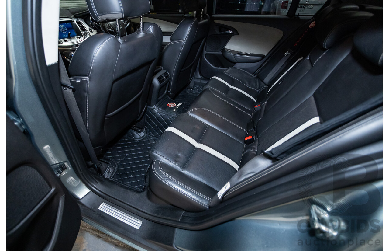 5/2013 Holden VF Calais V 4d Sedan Prussian Steel V8 6.0L