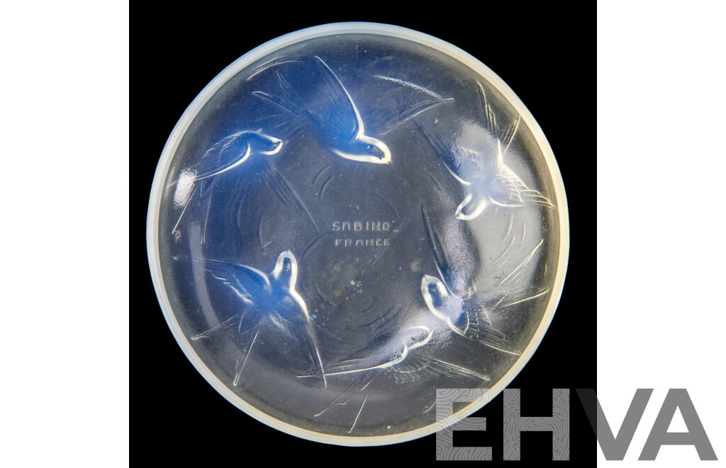 French Sabino Opalescent Glass Dish with Bird Theme
