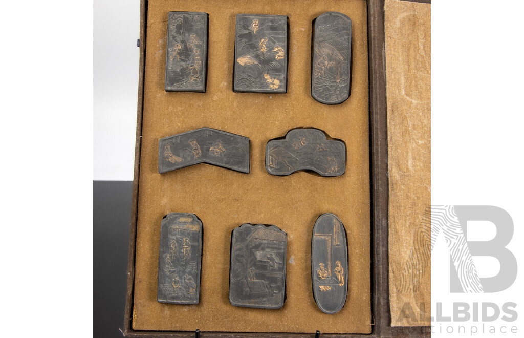 Antique Qing Chinese Inkstone Set with Illustrations by Li Mo, Circa Late 1800s, in Bespoke Case