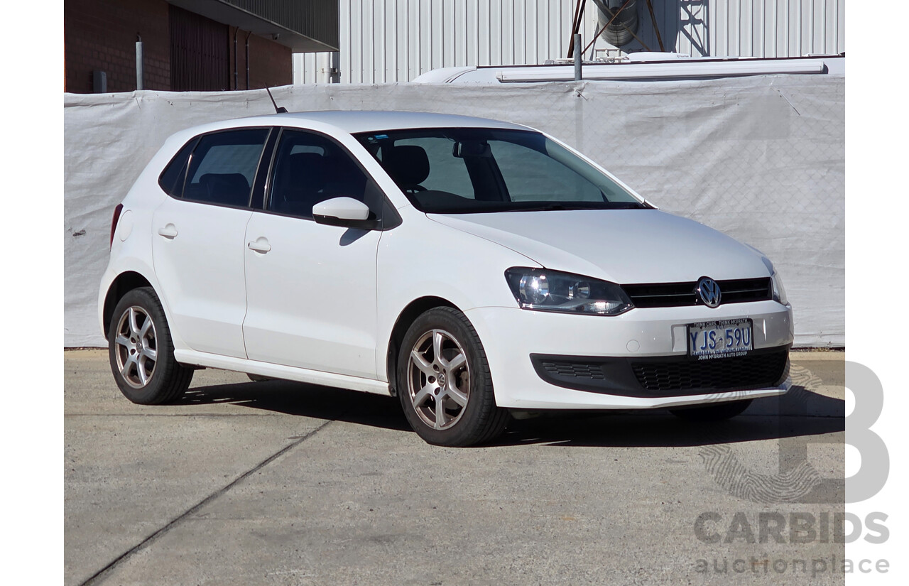 4/2013 Volkswagen Polo 66 TDI Comfortline 6R MY13 5d Hatchback White 1.6L