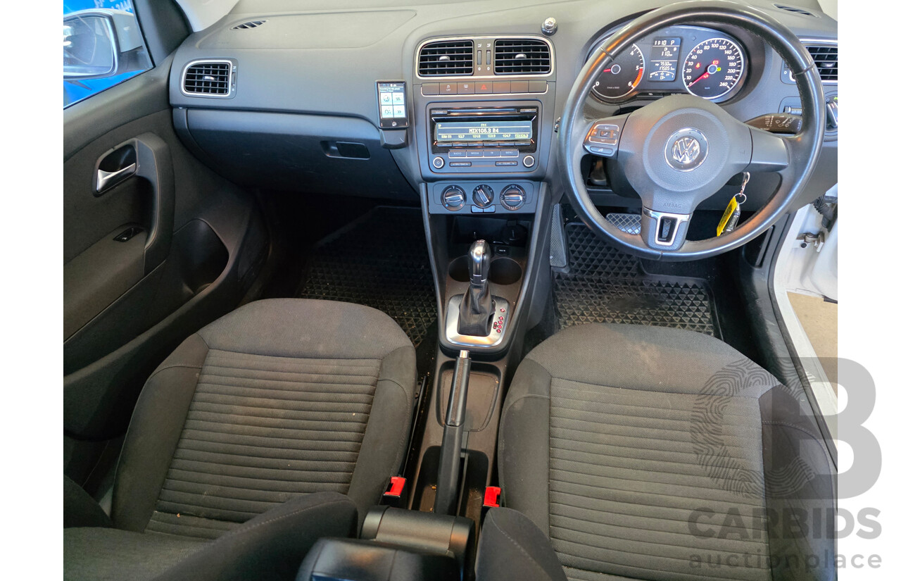 4/2013 Volkswagen Polo 66 TDI Comfortline 6R MY13 5d Hatchback White 1.6L