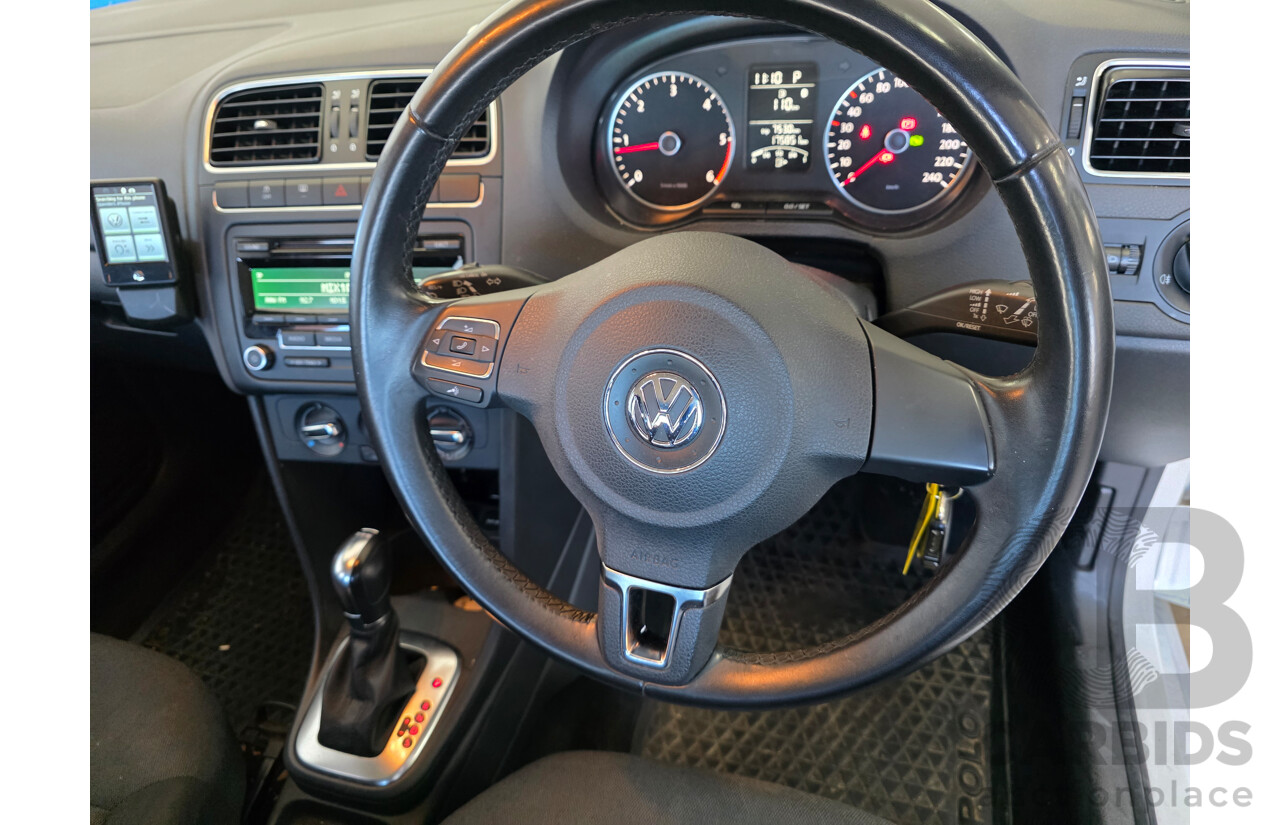 4/2013 Volkswagen Polo 66 TDI Comfortline 6R MY13 5d Hatchback White 1.6L