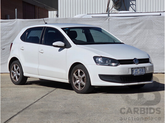 4/2013 Volkswagen Polo 66 TDI Comfortline 6R MY13 5d Hatchback White 1.6L