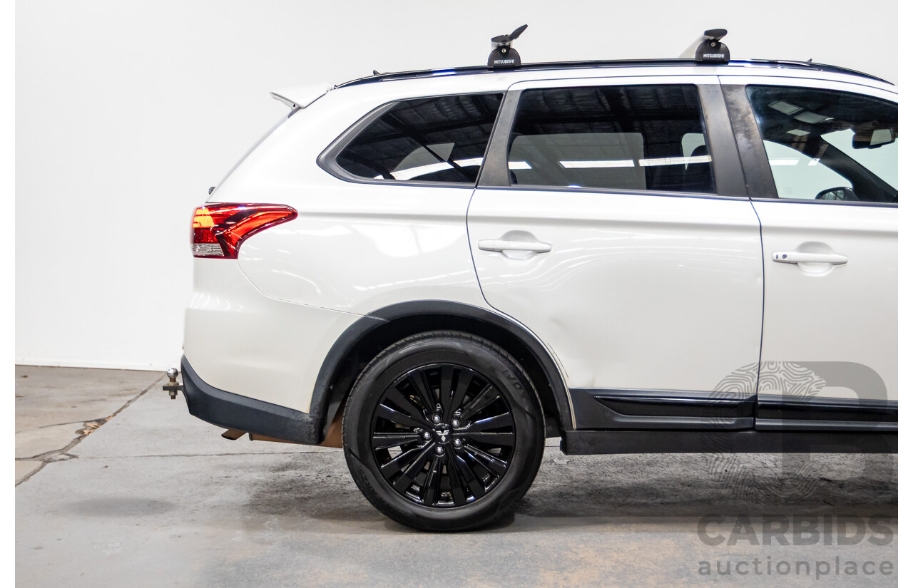 02/2020 Mitsubishi Outlander Black Edition 7  ZL MY20 4D Wagon Diamond White Pearl 2.4L - 7 Seats