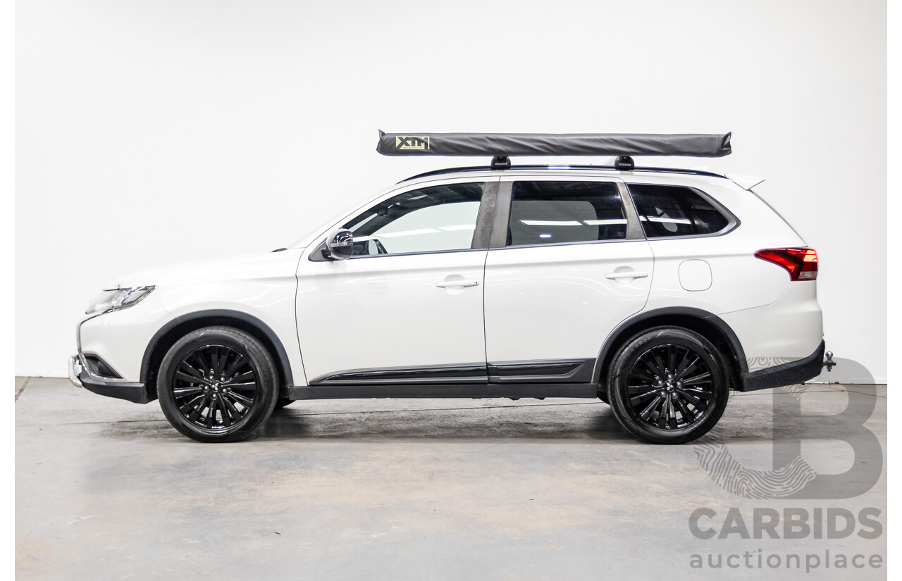 02/2020 Mitsubishi Outlander Black Edition 7  ZL MY20 4D Wagon Diamond White Pearl 2.4L - 7 Seats