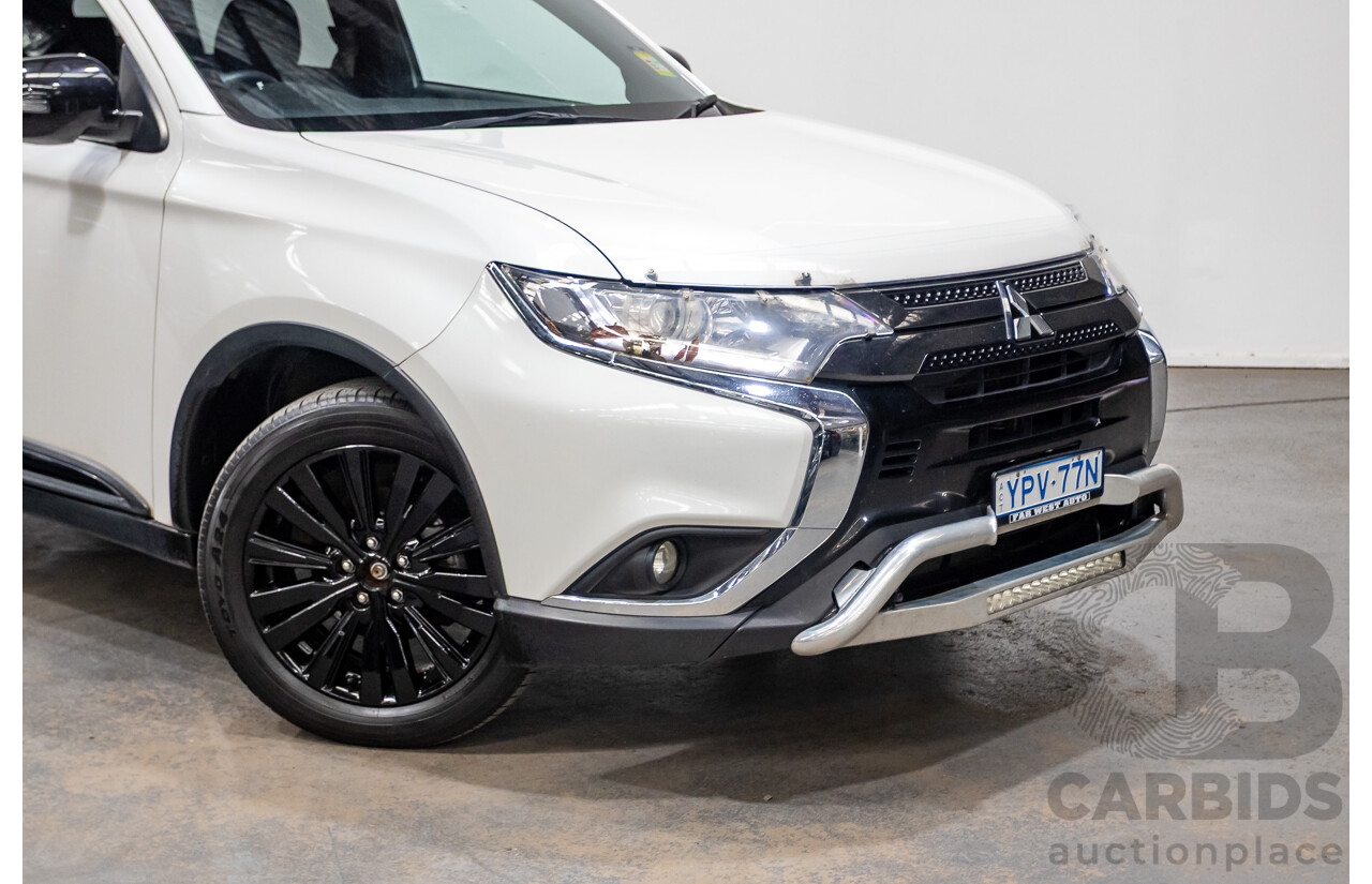 02/2020 Mitsubishi Outlander Black Edition 7  ZL MY20 4D Wagon Diamond White Pearl 2.4L - 7 Seats