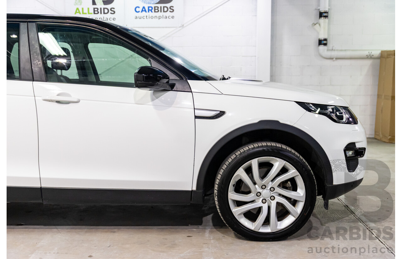 02/2018 Land Rover Discovery Sport SD4 HSE (177kW AWD) 5 Seat L550 MY18 4d Wagon Fuji White/ Santorini Black Roof Turbo Diesel 2.0L