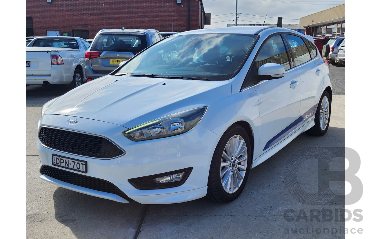 5/2017 Ford Focus Sport LZ 5d Hatchback White 1.5L
