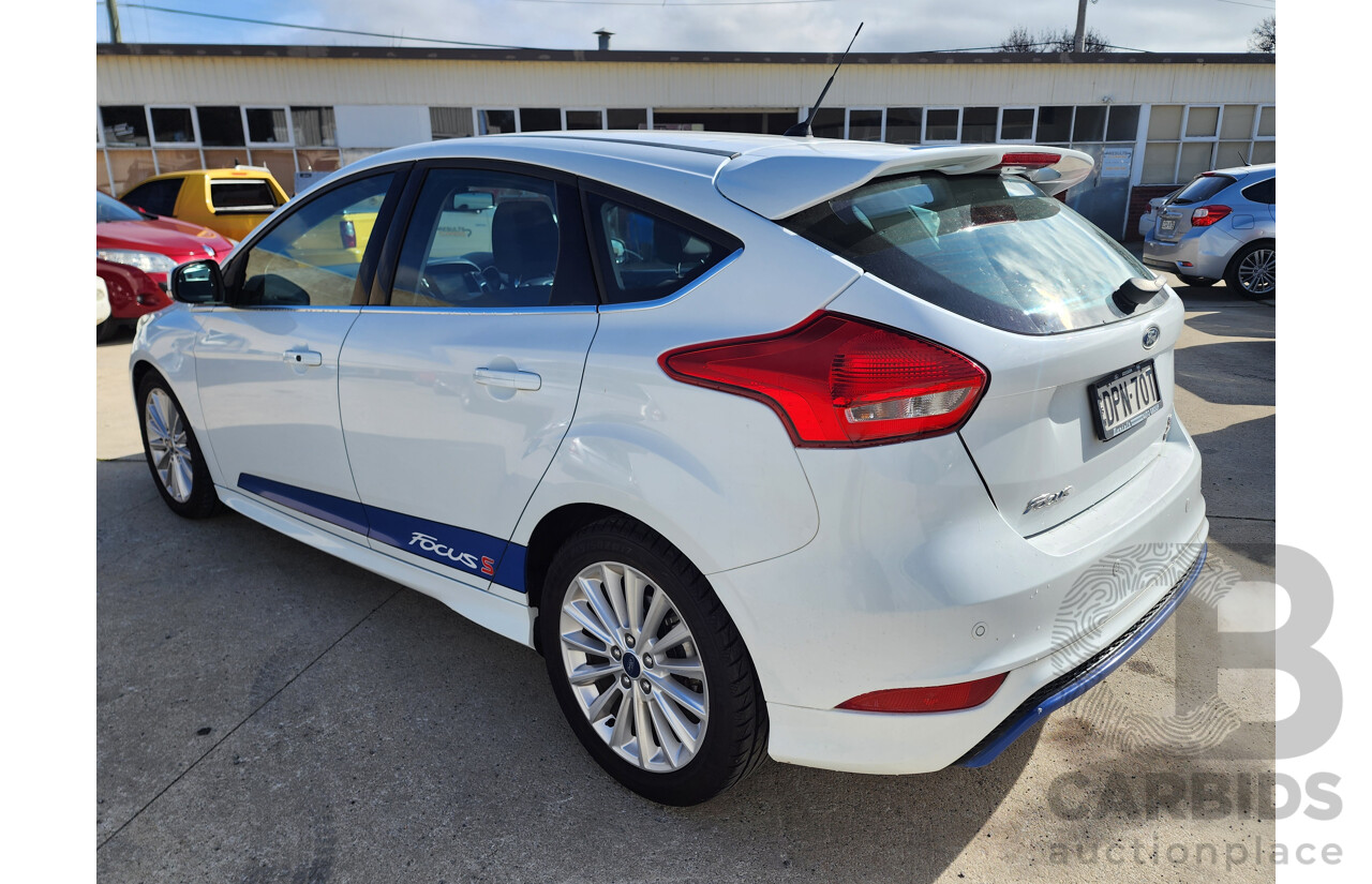 5/2017 Ford Focus Sport LZ 5d Hatchback White 1.5L