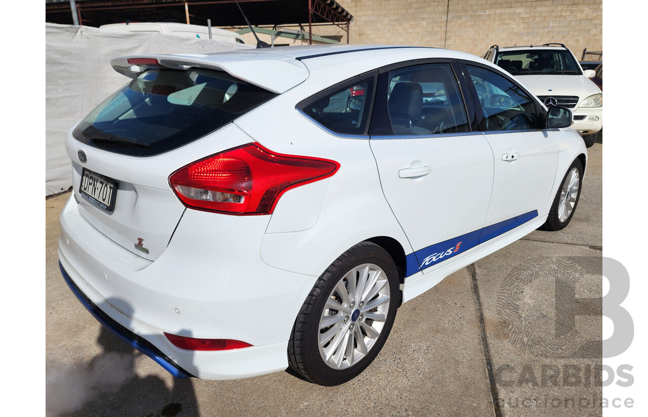 5/2017 Ford Focus Sport LZ 5d Hatchback White 1.5L