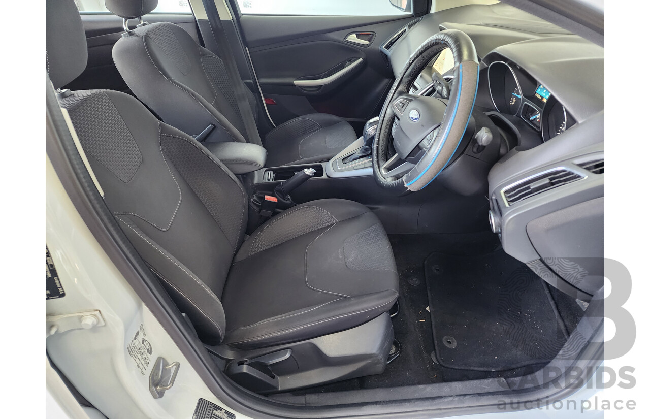 5/2017 Ford Focus Sport LZ 5d Hatchback White 1.5L