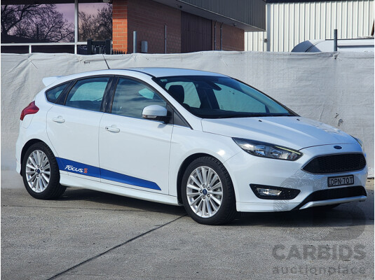 5/2017 Ford Focus Sport LZ 5d Hatchback White 1.5L