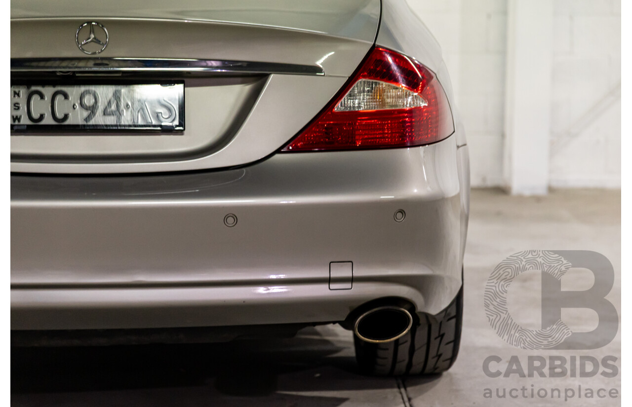 8/2005 Mercedes-Benz CLS 350 219 4d Coupe Cubanite Silver Metallic V6 3.5L