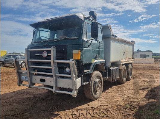 1980 Circa, UD CWA45HDN, 6 Cylinder Nissan Diesel Co, Mud Cart