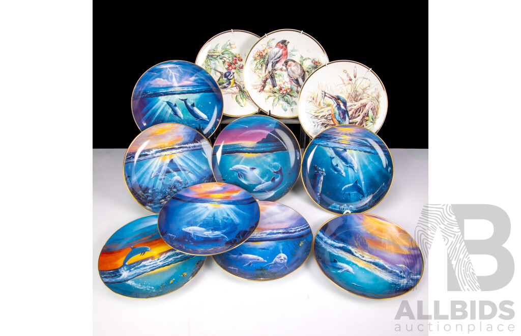 Collection Display Plates Comprising Three Royal Vale Bird Examples, Set Eight Limited Edition Bradex Dolphin Examples