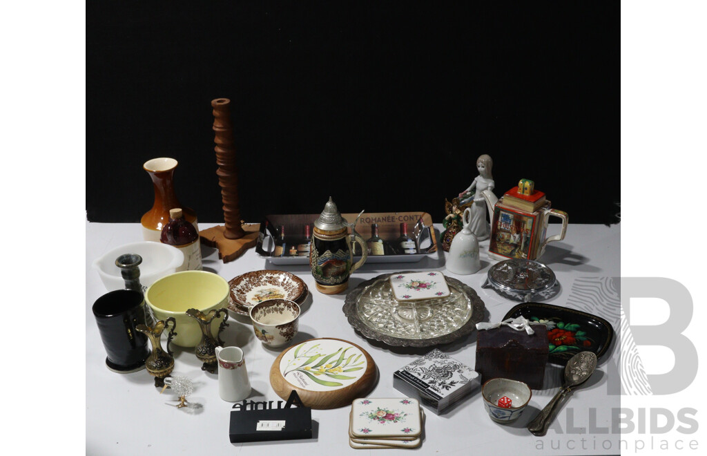 Collection Home Decorator Items Including Porcelain, Treen, Knick Knacks and More