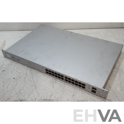 Ubiquiti Networks (US-24-250W) UniFi 24-Port Gigabit PoE+ 250W Switch