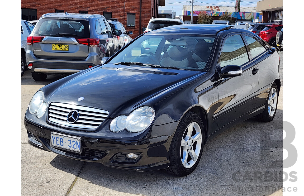 12/2005 Mercedes-Benz C180 Kompressor CL203 UPGRADE 2d Coupe Black 1.8L