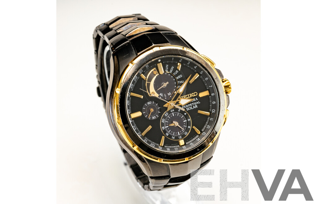 Seiko Courtura Perpetual Solar Chronograph Mens Watch, V198-0AB0, Charcoal/gold Tone