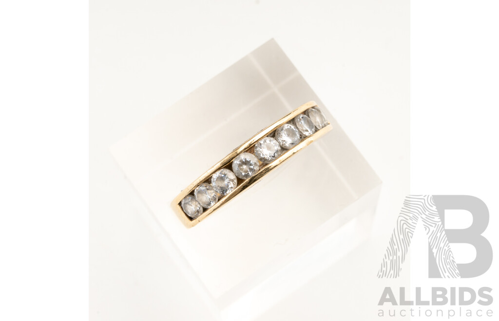14ct Channel Set Cubic Zirconia Ring, Size P, 4.54 Grams