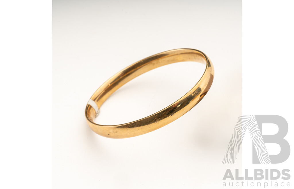 9ct Yellow Gold Sterling Silver Filled Oval Golf Bangle, 68mm Internal Diameter, 50.86 Grams