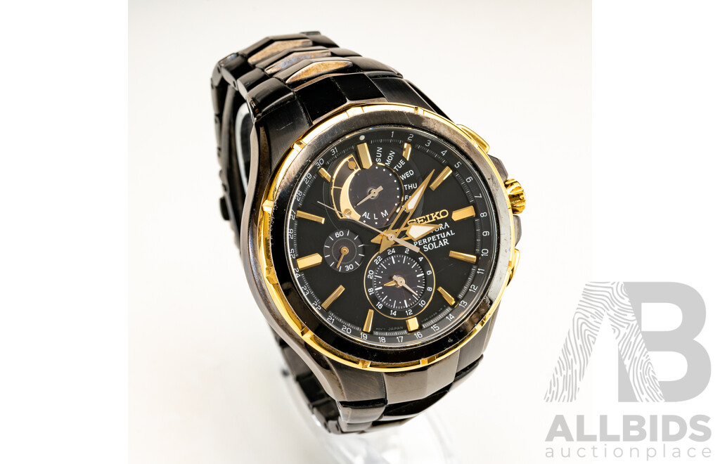 Seiko Courtura Perpetual Solar Chronograph Mens Watch, V198-0AB0, Charcoal/gold Tone