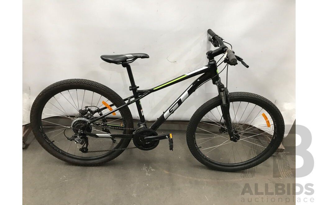 GT Aggressor 21 Speed Mountain Bike