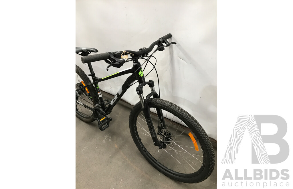 GT Aggressor 21 Speed Mountain Bike