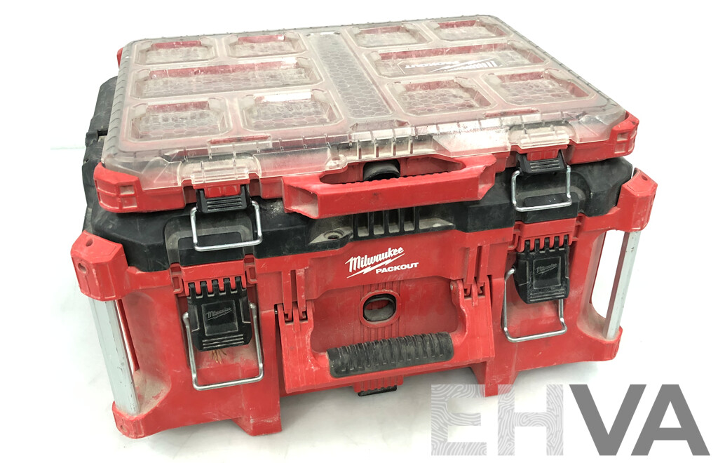 Milwaukee Packout Toolbox with Organiser