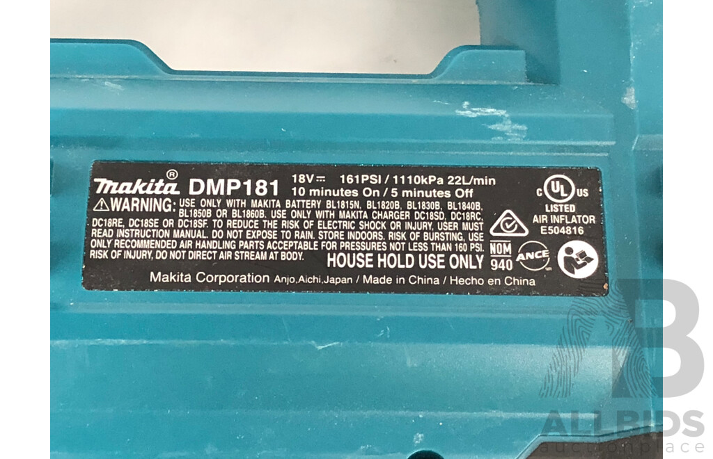 Makita 18 Volt Cordless Air Compressor - Skin Only