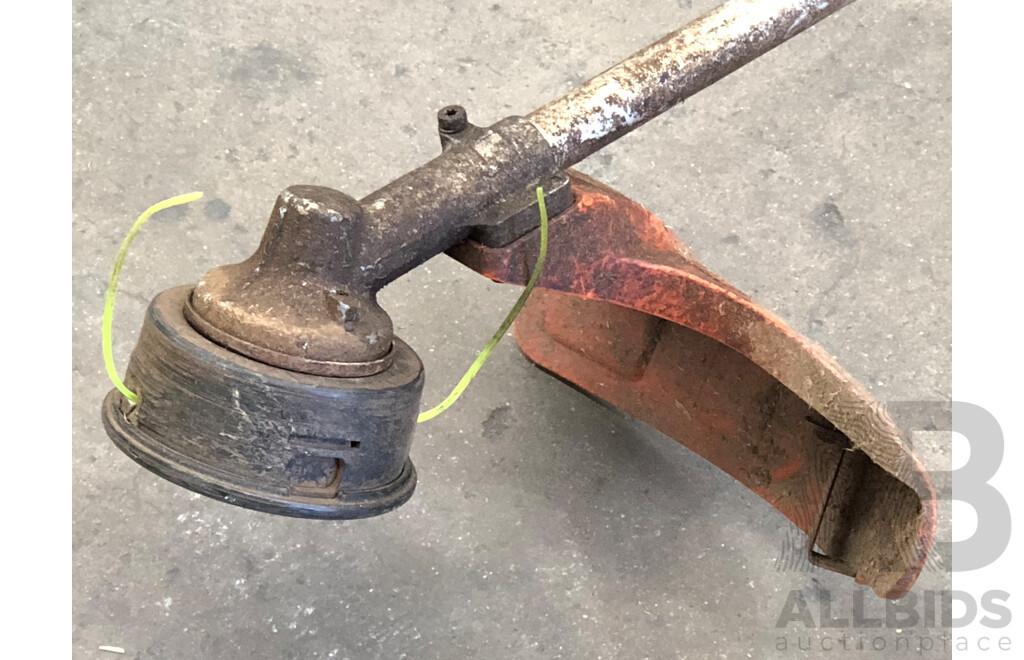 Stihl 24cc Two Stroke Petrol Line Trimmer