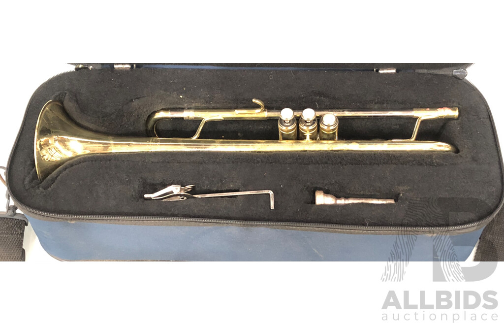 Getzen 300 Series Elkhorn Brass Trumpet