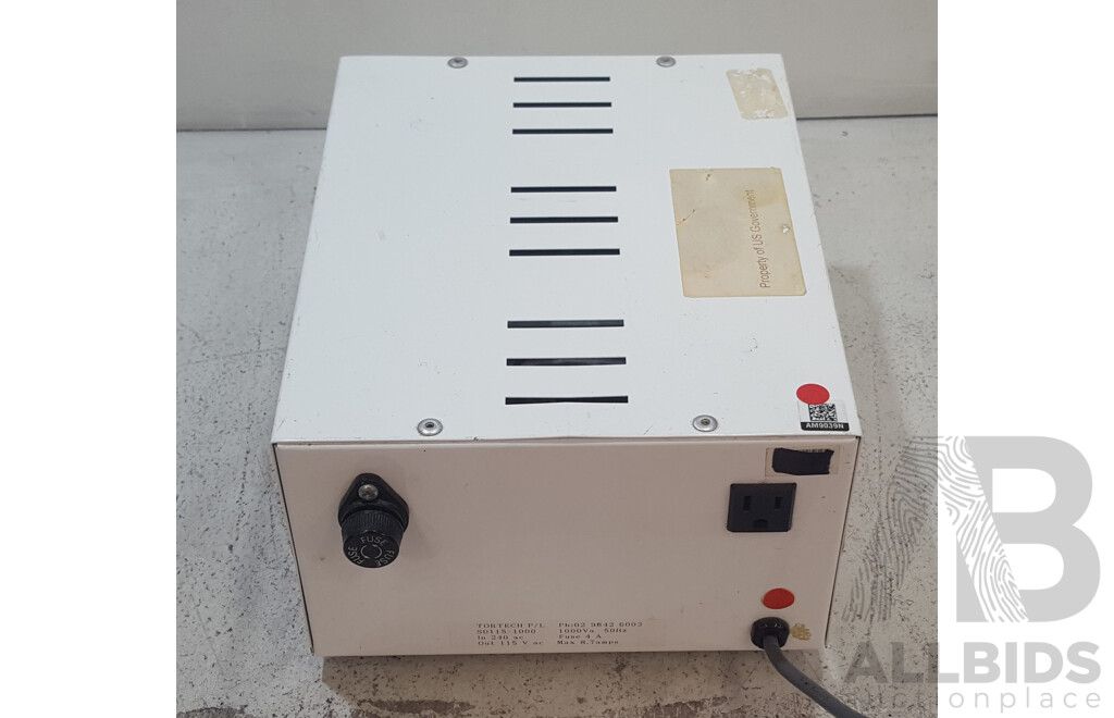 Tortech (SD115-1000) 240V to 115V Step-Down Transformer