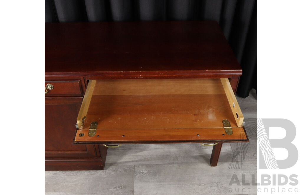 Drexel Single Pedestal Students Desk