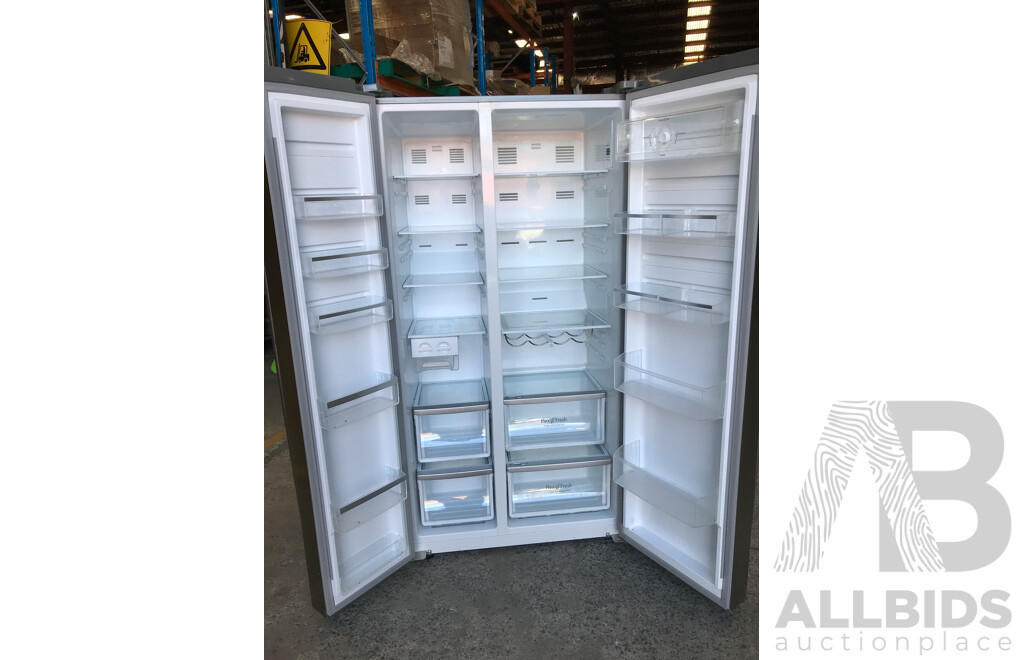 Westinghouse 542L Side by Side Refrigerator