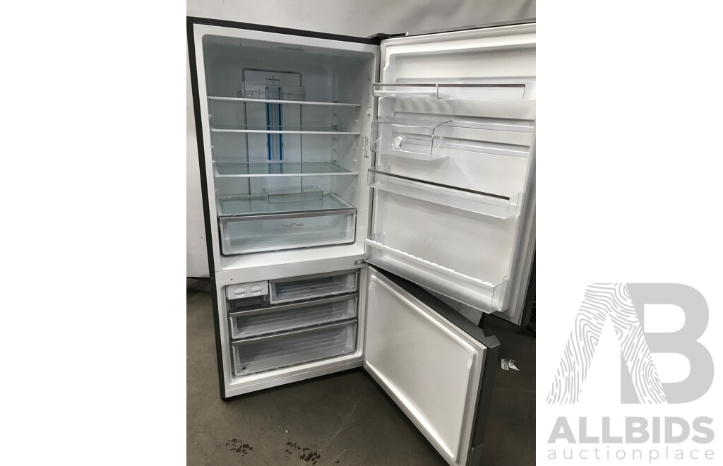 Westinghouse 529L Stainless Steel Botom Mount Refrigerator