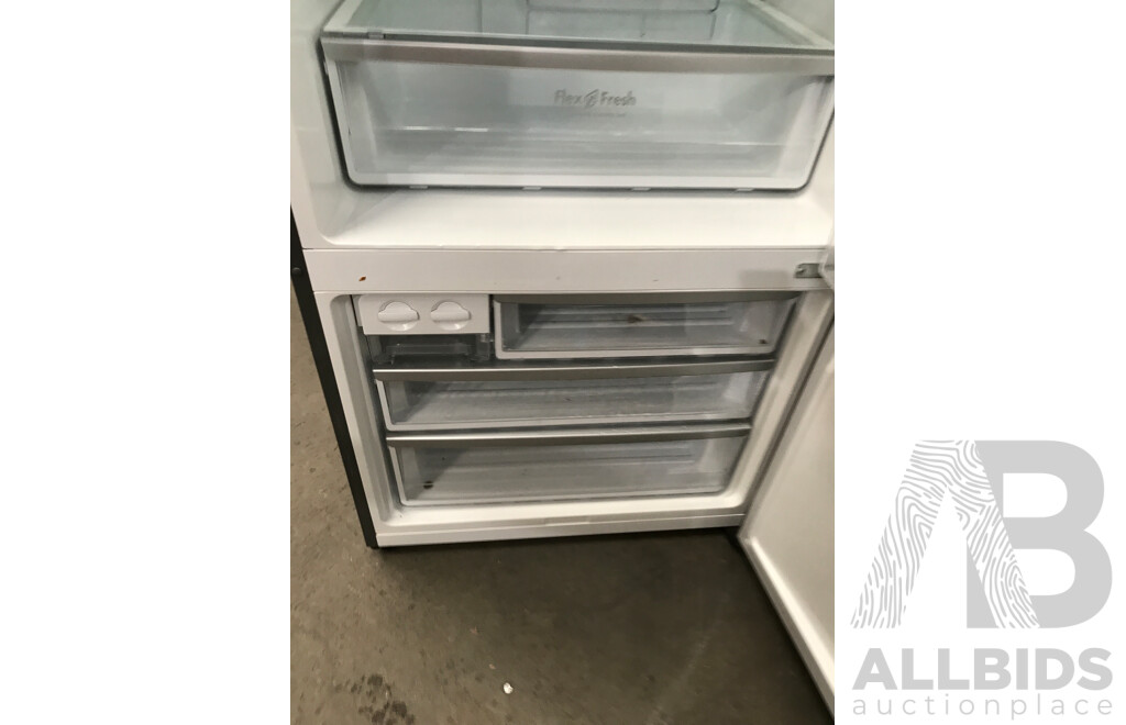 Westinghouse 529L Stainless Steel Botom Mount Refrigerator