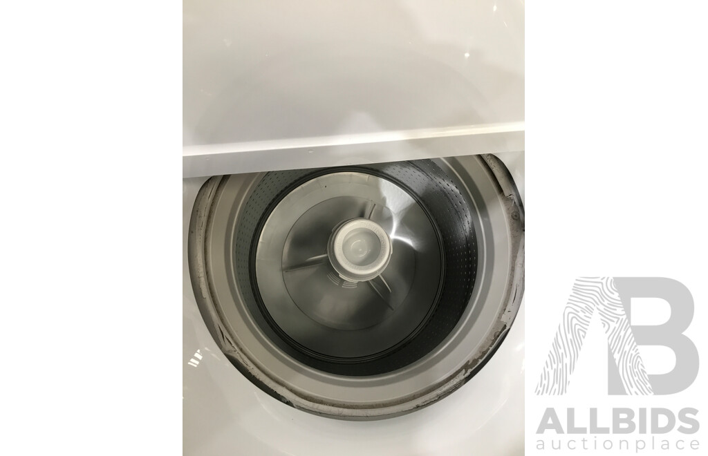 Fisher & Paykel 8.5kg Top Loader Washing Machine