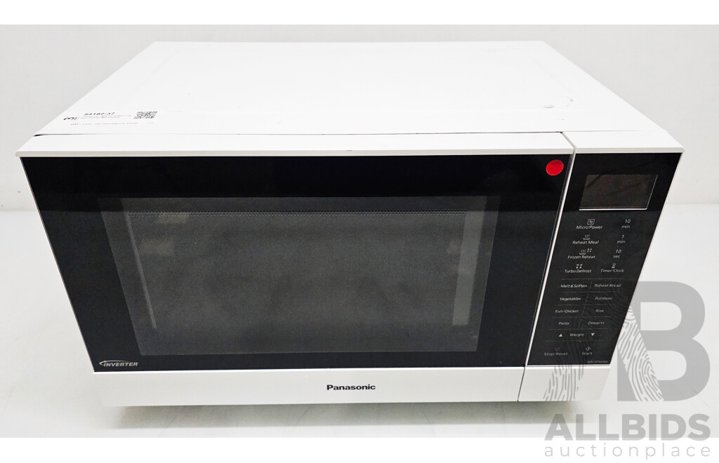 Panasonic (NN-SF564W) Flatbed Inverter Microwave