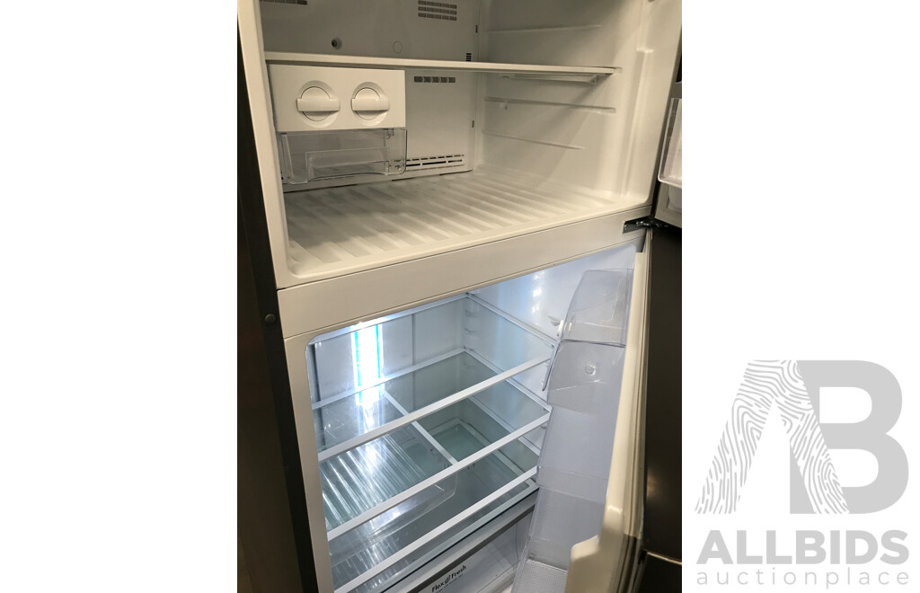Westinghouse 537L Top Mount Frost-Free Refrigerator