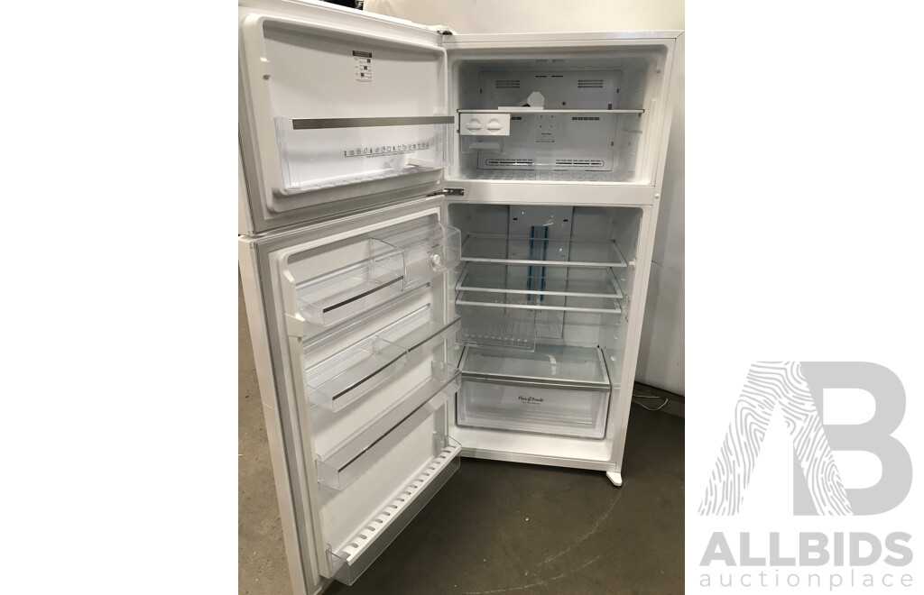 Westinghouse 537L Top Mount White Frost-Free Refrigerator