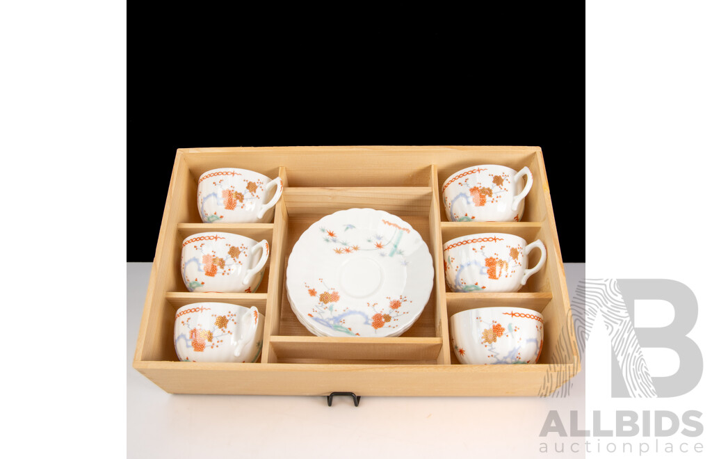 Japanese Kutani 12 Piece Hand Decorated  Porcelain Tea Service in Original Wooden Case