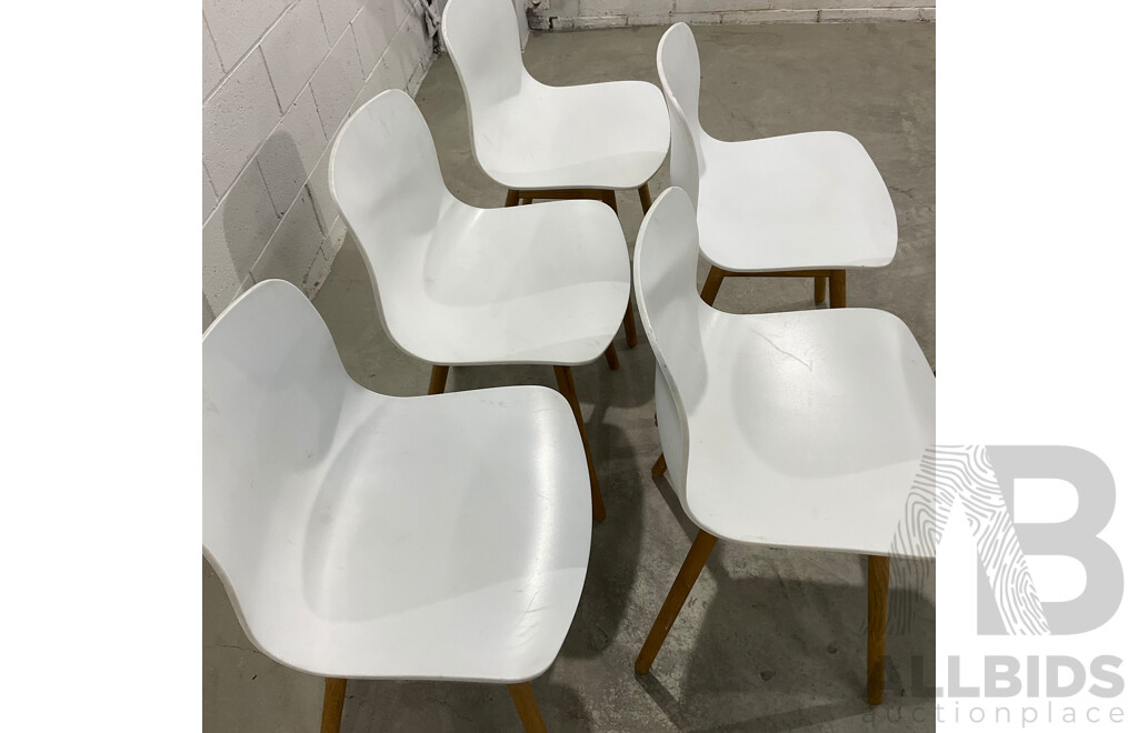 HAY About a Chair AAC12, White 2.0 - Lacquered Oak - Set of 6