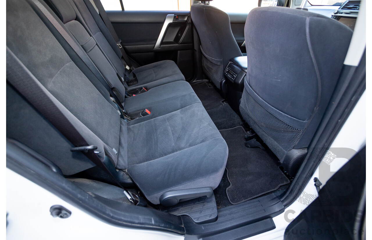 03/2016 Toyota Landcruiser PRADO GXL (4x4) GDJ150R MY16 4D Wagon White Turbo Diesel 2.8L - 7 Seats