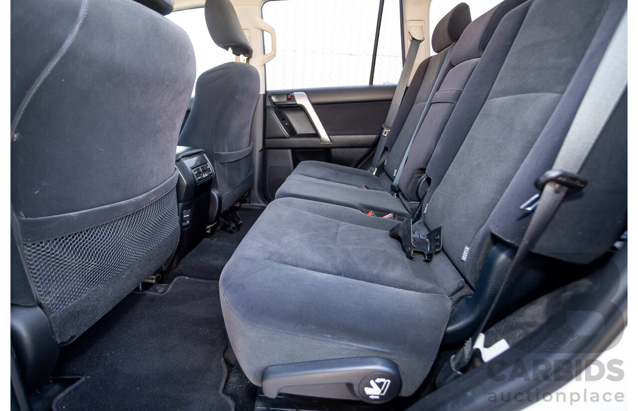 03/2016 Toyota Landcruiser PRADO GXL (4x4) GDJ150R MY16 4D Wagon White Turbo Diesel 2.8L - 7 Seats