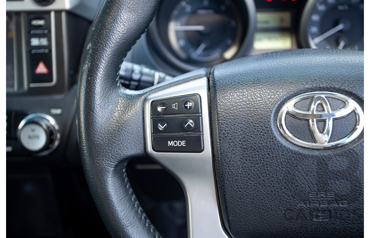 03/2016 Toyota Landcruiser PRADO GXL (4x4) GDJ150R MY16 4D Wagon White Turbo Diesel 2.8L - 7 Seats